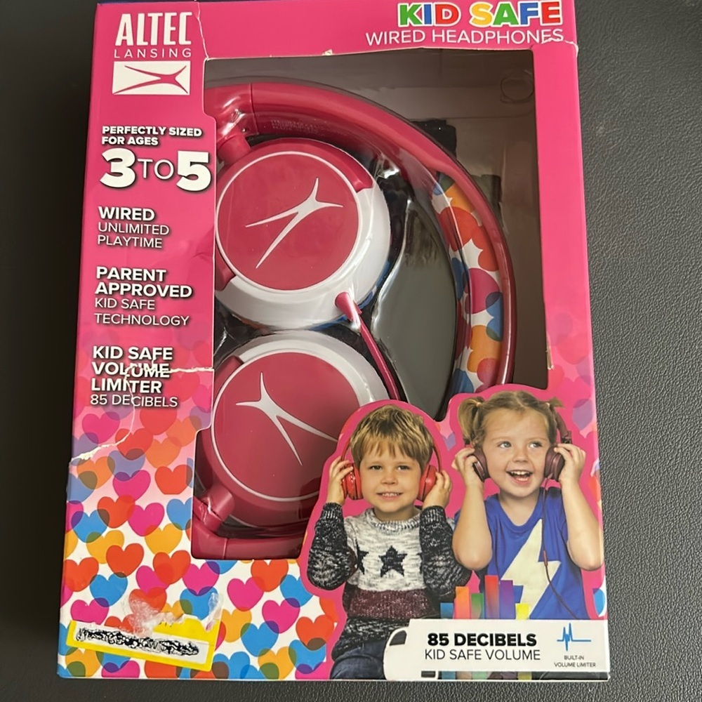 Altec Lansing Kid Safe Volume Limiting Wired Headphones NWT